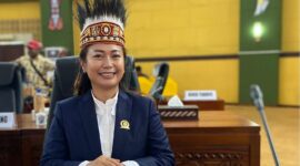 Dessy Putrika, Ketua Fraksi Partai Demokrat DPRK Mimika