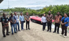 Nancy Raweyai Kawal Speedboat Pusling Potowaiburu, Pemda Diminta Buktikan Keseriusan Layani Warga Pesisir Mimika Barat Jauh