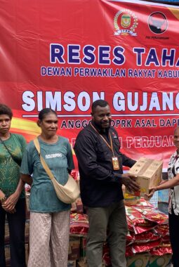 Reses Simson Gujangge, Warga Kampung Cendrawasih Minta Rumah Layak dan Air Bersih